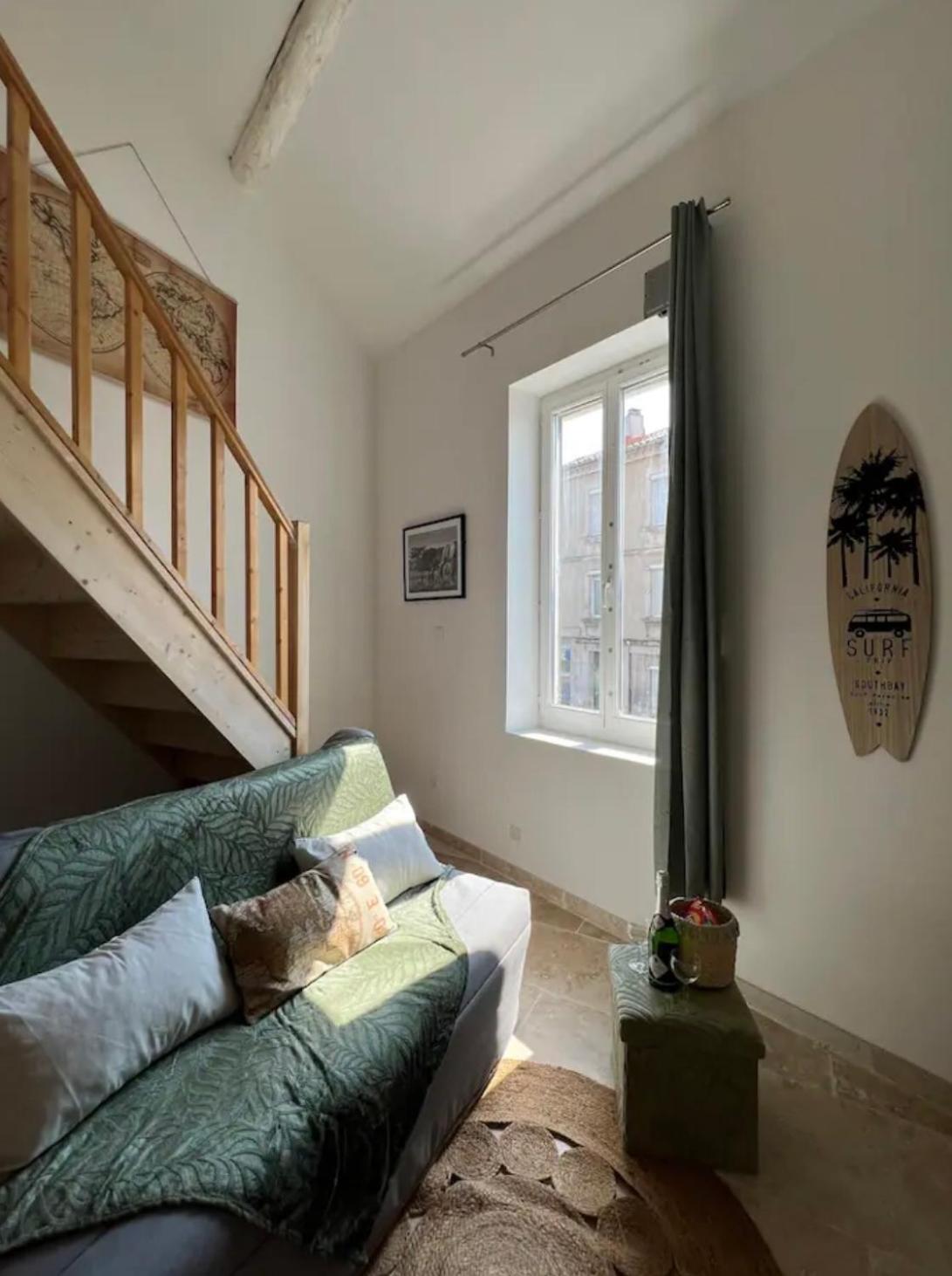 Duplex A 2 Pas De La Vielle Ville D 亞維農 外观 照片